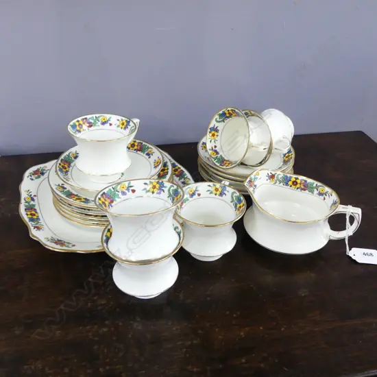 PARAGON 6 PERSON TEA SERVICE 6 cups + saucers + plates + cake plate + cream jug