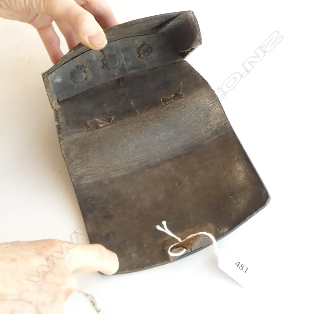 LEATHER BULLET POUCH ALLEGEDLY NZ WAR ERA W.160mm Image 1++