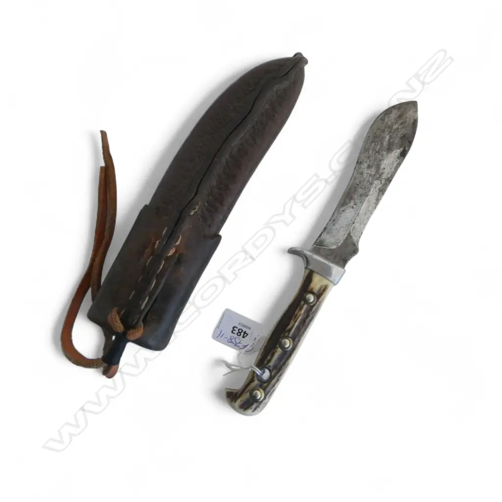 VINTAGE PUMA 'WHITE HUNTER' KNIFE L.270mm. Antler handle + stitched leather sgeath Image 1++
