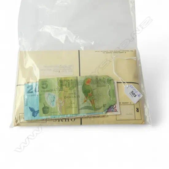 6 NZ UNC 1960'S COIN SETS ETC + world BANK NOTES