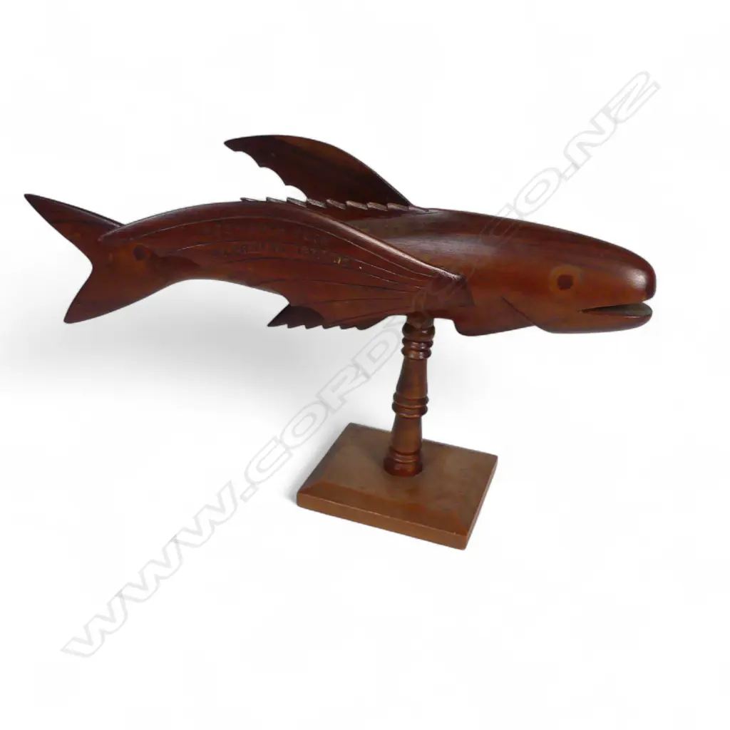 PITCAIN ISLAND WOOD CARVED FLYING FISH BY ELWYN CHRITIAN L320MM Image 1++