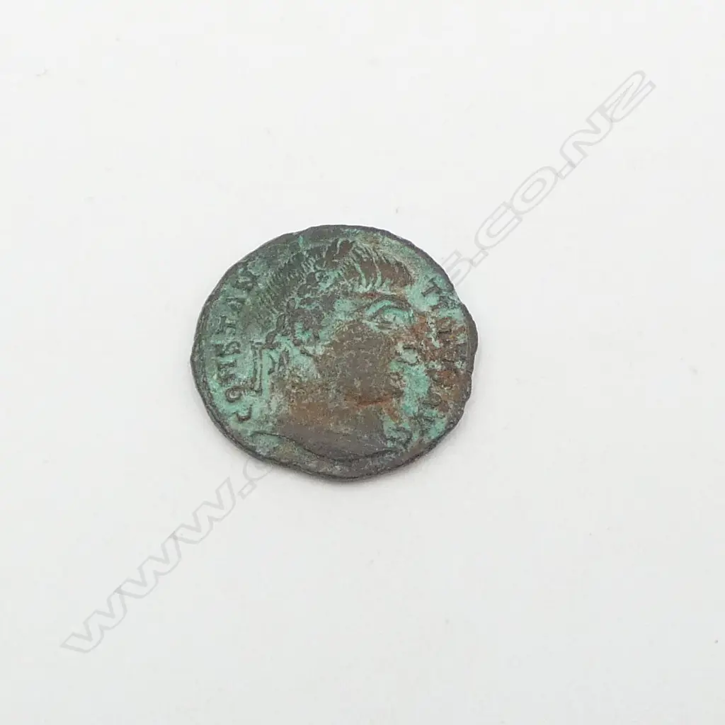 ROMAN COIN - CONSTANTINE THE GREAT 306-337 - REVERSE CAMP GATE Image 1++