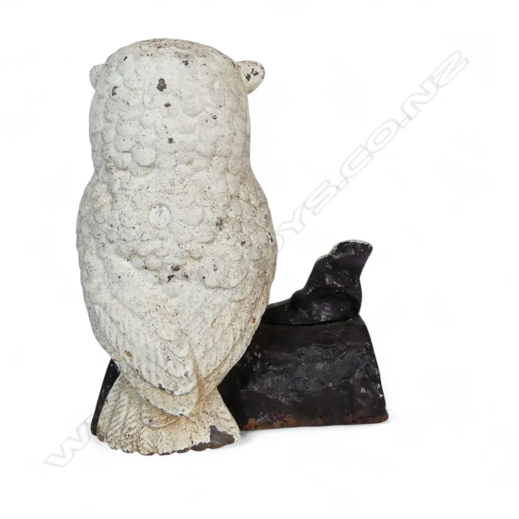 CAST IRON OWL MONEY BOX H160MM Image 1++