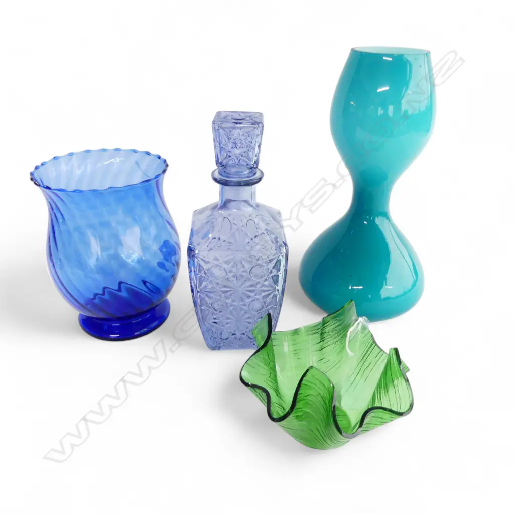 4 PCS MID CENTURY GLASS, TALLEST 300mm Image 1++