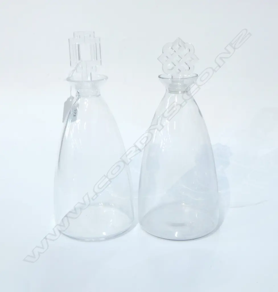 2 LALIQUE DECANTERS H.260mm Image 1++