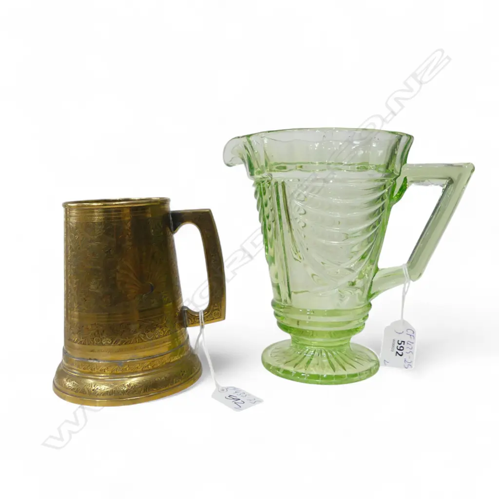 1930S DEPRESSION  GREEN  "URANIUM" GLASS JUG H.180mm & WW2 PERIOD  BRASS TANKARD H.140mm Image 1++