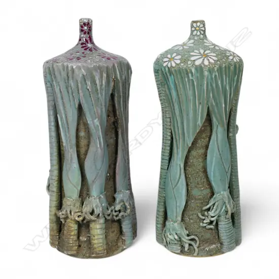 TWO KEUM SUN LEE NIKAU VASES, GREY/GREEN GLAZE, H.210mm