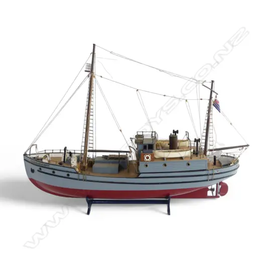 WOODEN SHIPS MODEL 'R.C.M. POLICE ST. ROCH' L.450mm H.300mm