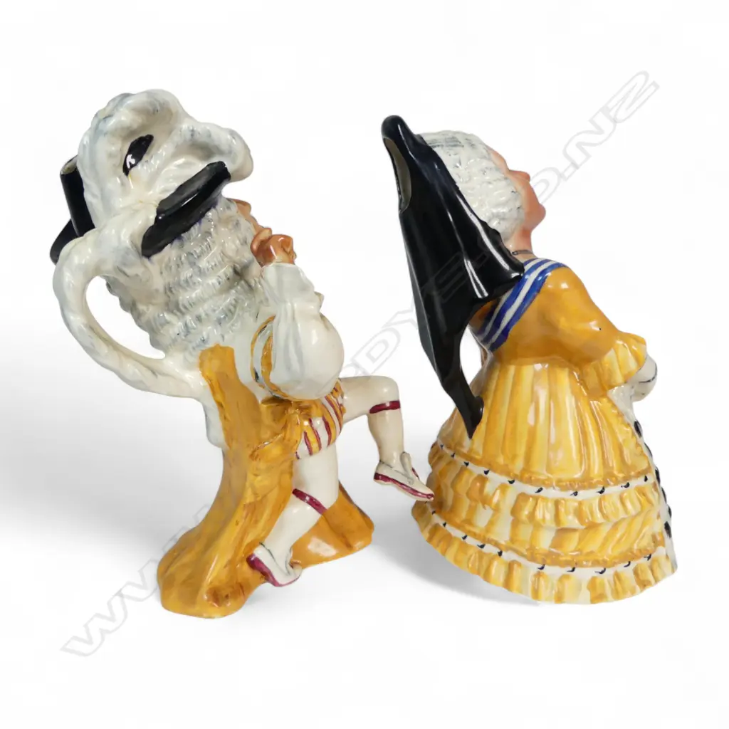 PR SHORTER & SONS DUKE & DUTCHESS PLAYA TORO FIGURAL JUGS H250MM Image 1++