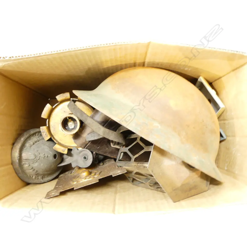 METAL LIGHTING, ARMY HELMET ETC Image 1++