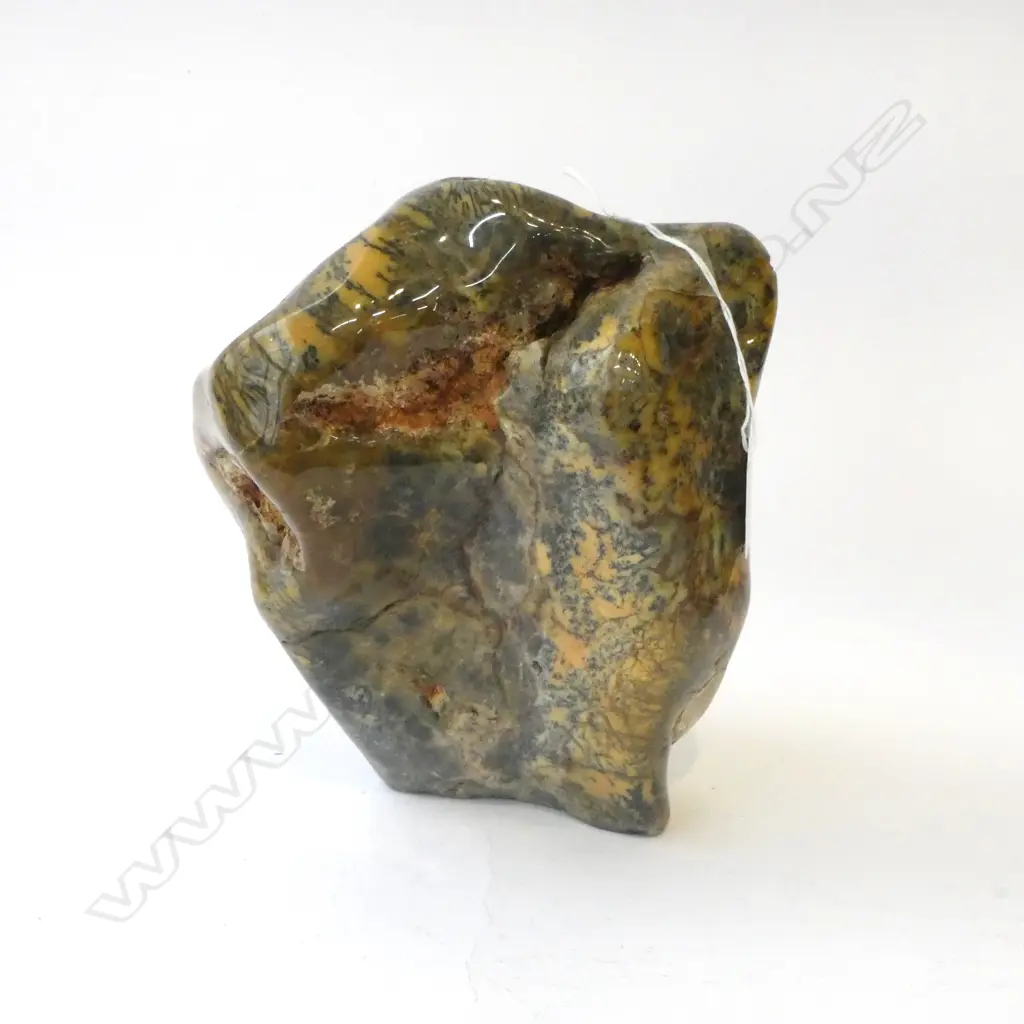 # Large Japanese suikseki bonseki (Nishiki stone) polished scholars rock. Mountainous form H.210mm. Image 1++