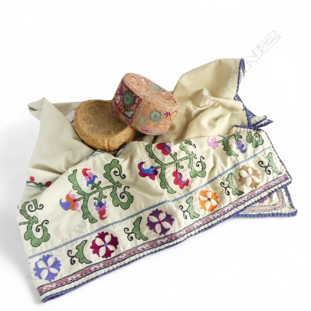 TWO TRADITIONAL UZBEK CAPS, handstitched, gold/silver thread & UZBEK SUZANI (wall hanging), hand stitched, 1450 x 1100mm Image 1++