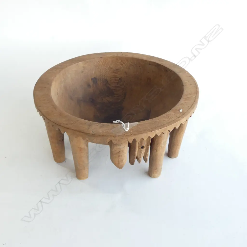 WOODEN KAVA BOWL 345mm dia Image 1++