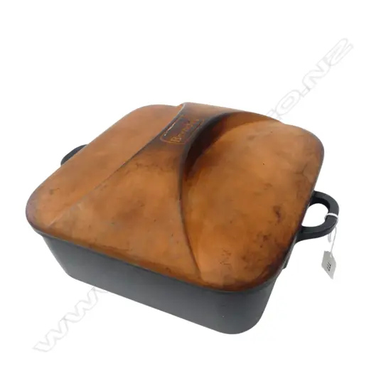 VINTAGE GERMAN ROMERTOPF CERAMIC CASSEROLE DISH