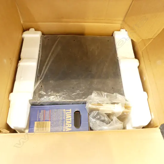 BOSE ACOUSTIMASS 5 SERIES SPEAKER SYSTEM, BOXED