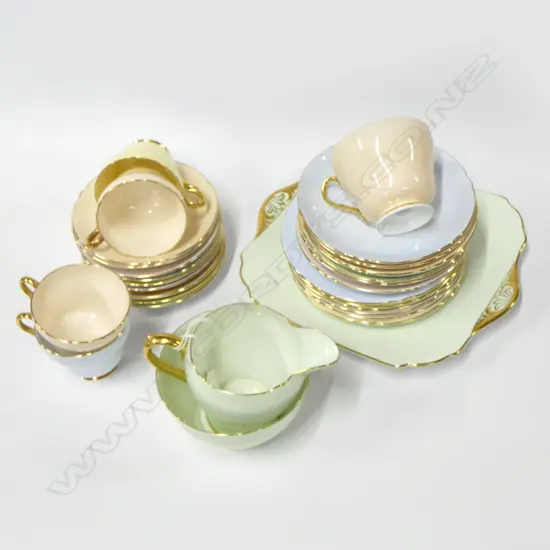 PART SHELLEY TEASET & COFFEE SET CAKE PLATE C/S MIXED COLOURS