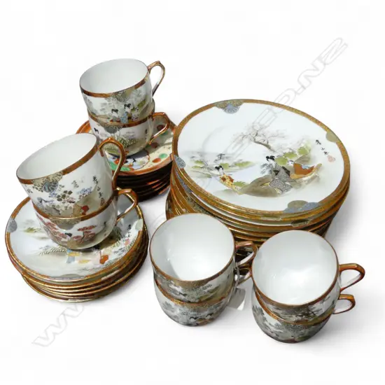 JAPANESE TEA SET + 7 SAUCERS