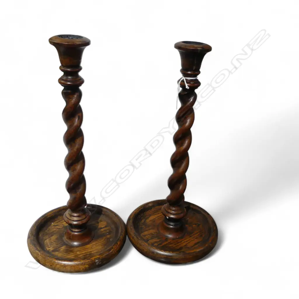 PR WOODEN BARLEY TWIST CANDLE STICKS H.370mm Image 1++