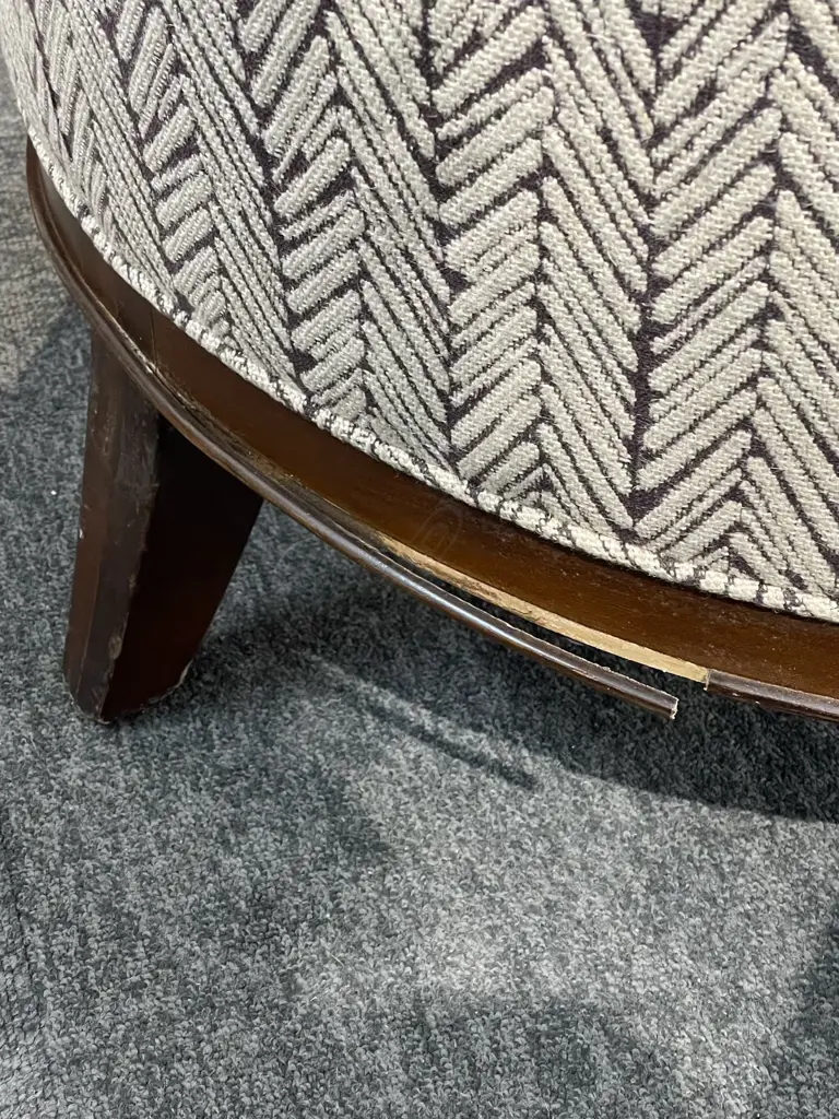 UPHOLSTERED ARMCHAIR 770x870x1040mm Image 1++