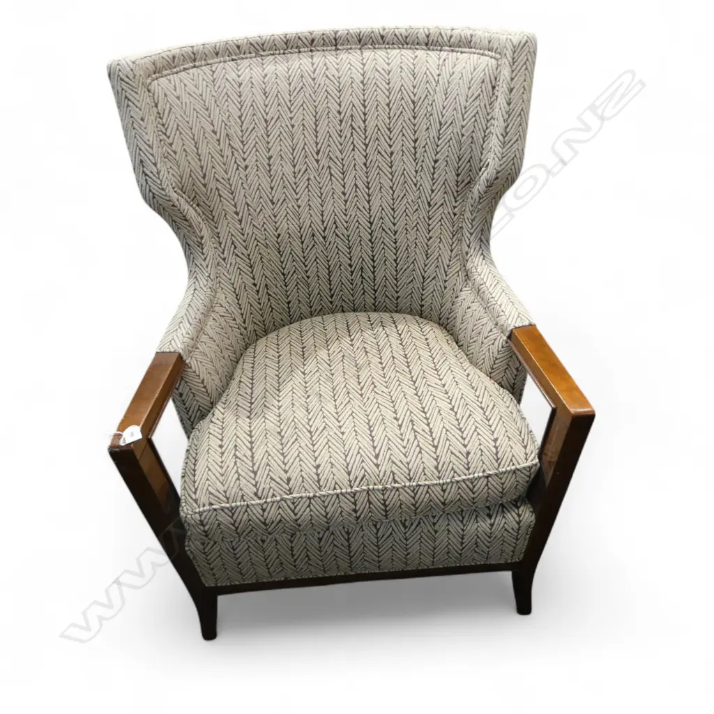 UPHOLSTERED ARMCHAIR 770x870x1040mm Image 1++