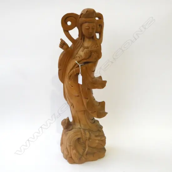 LGE ORIENTAL CARVED WOOD SCULPTURE OF GUANYIN the goddess of mercy H.590mm 