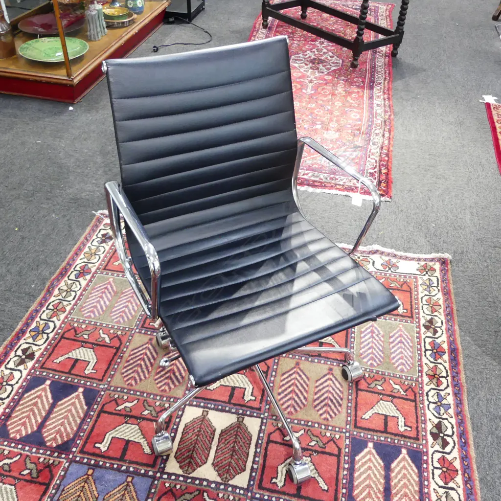 EAMES STYLE OFFICE CHAIR, tear to black vinyl Image 1++