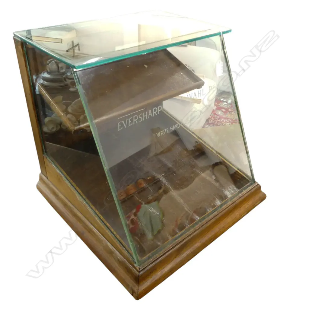 OAK GLAZED 'EVERSHARP WAHL PEN' CABINET450x420x405mm Image 1++