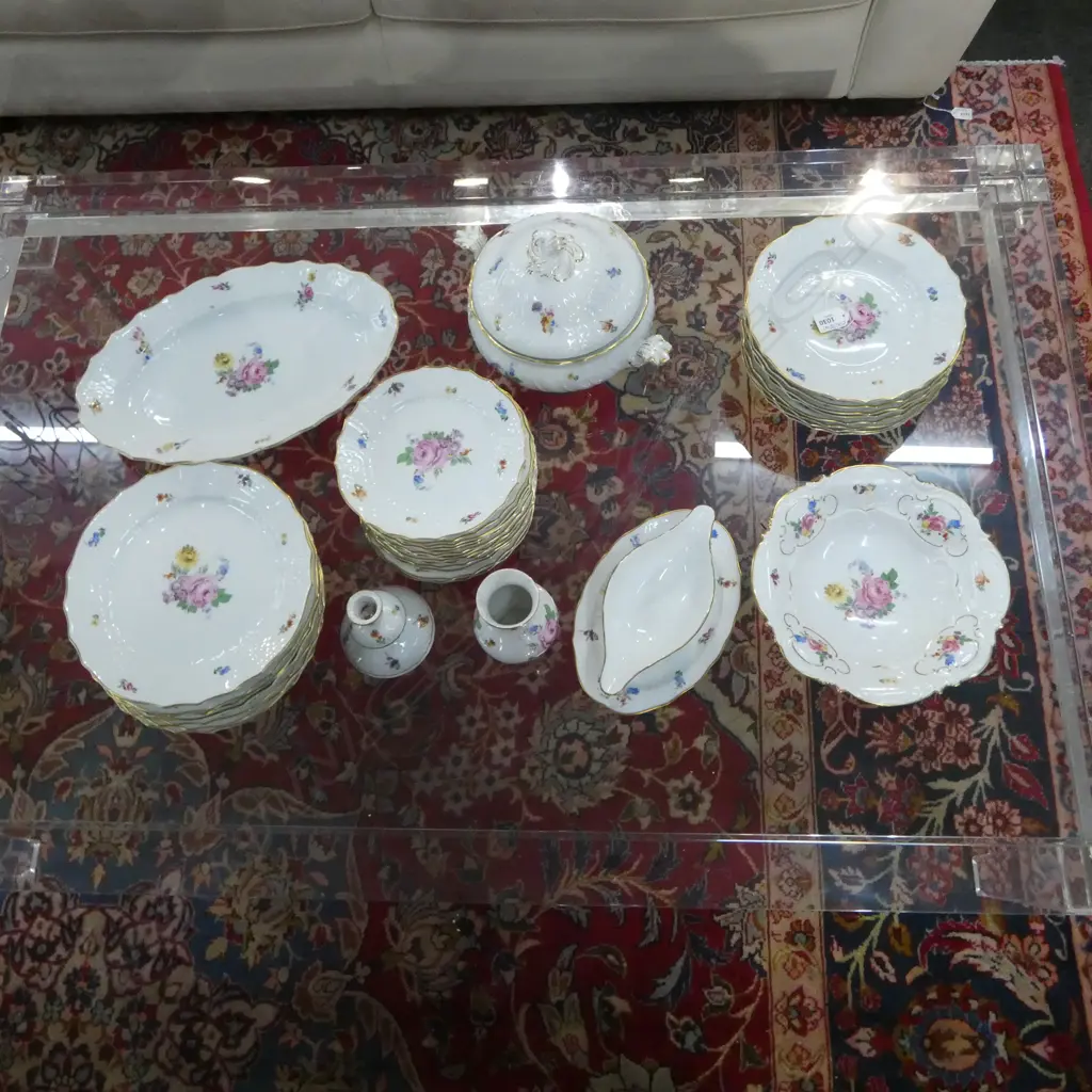 ASST HUTSCHENREUTHER DINNER CHINA Image 1++