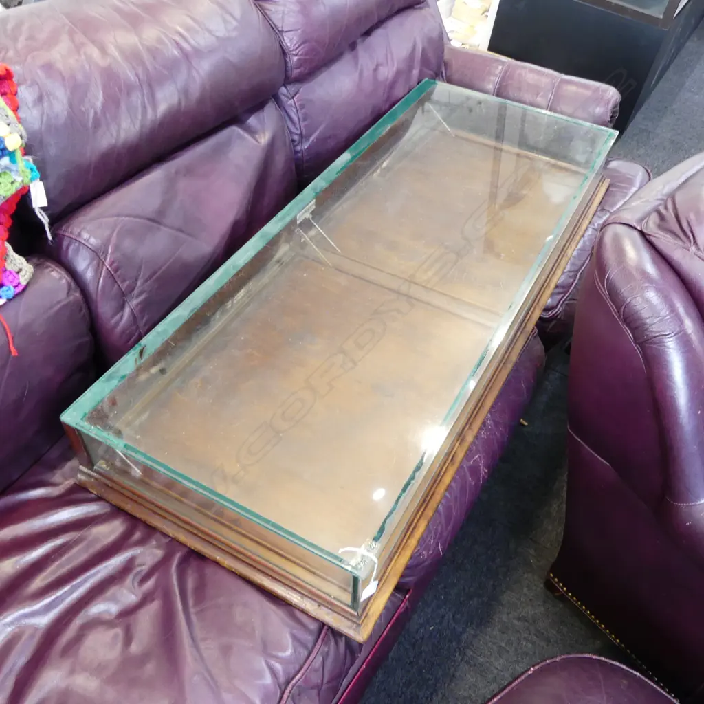 OLD DISPLAY CABINET 1250x490x170mm plaque reading 'The Fletcher Construction Company' Image 1++