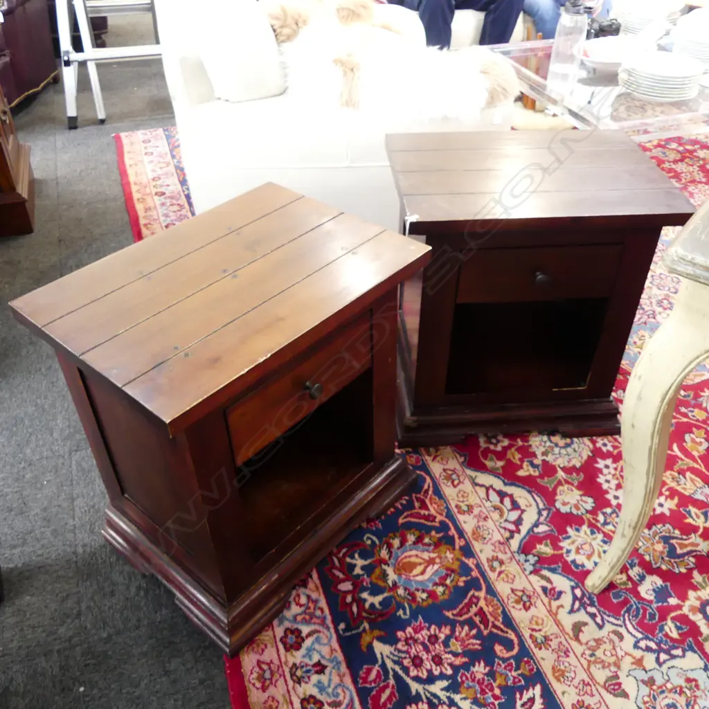 PR BEDSIDE TABLES, MARKS 550x400x605mm Image 1++