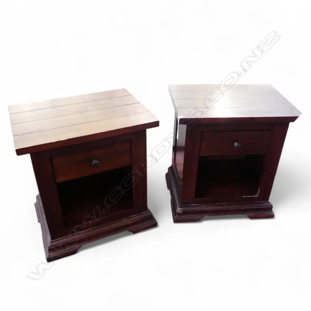PR BEDSIDE TABLES, MARKS 550x400x605mm Image 1++