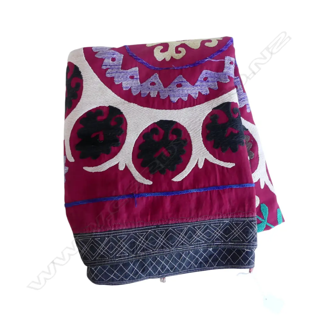 LRG VINTAGE UZBEK SUZANI (wall hanging), hand embroidered, found in an attic in a lrg English Estate , 2280 x 1530mm Image 1++