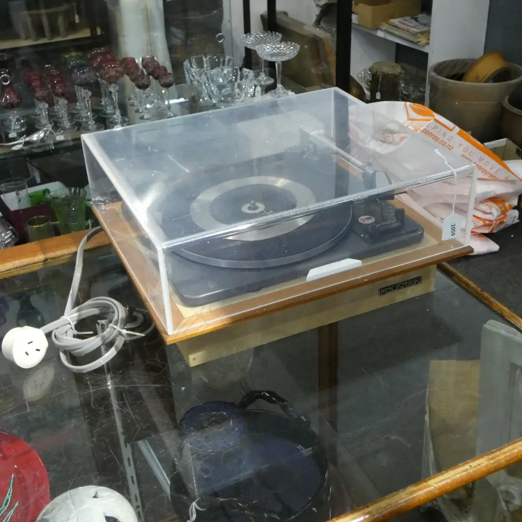 VINTAGE 'GARRARD' FOUNTAIN TURNTABLE 410x360x185mm Image 1++