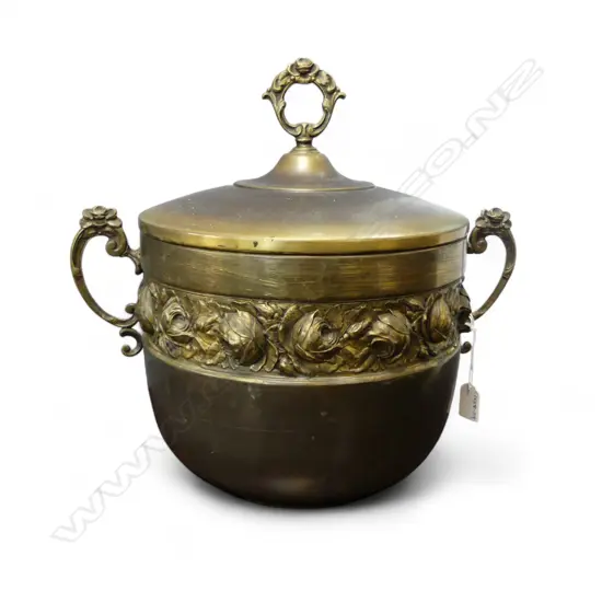 LARGE COPPER/BRASS LIDDED CONTAINER w. EMBOSSED FLORAL DESIGN H.380mm