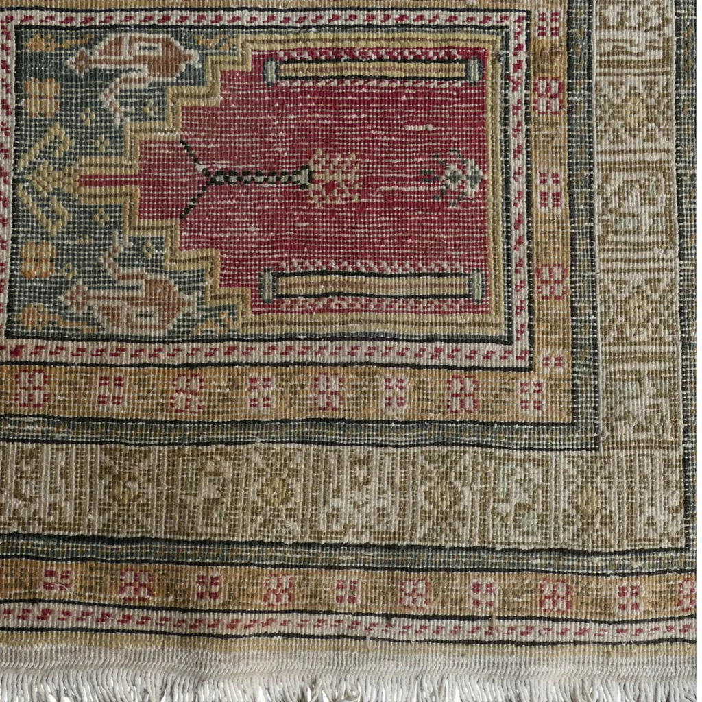 SM FINELY HANDKNOTTED SILK RUG, 110 x 570mm Image 1++