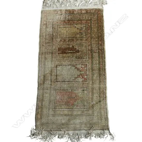SM FINELY HANDKNOTTED SILK RUG, 110 x 570mm