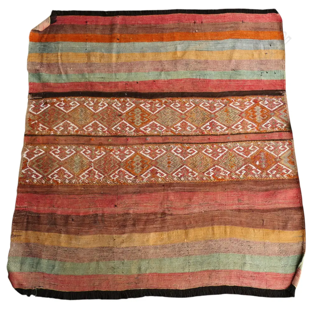 LG HAND-WOVEN KELIM RUG, 1400 x 1260mm Image 1++