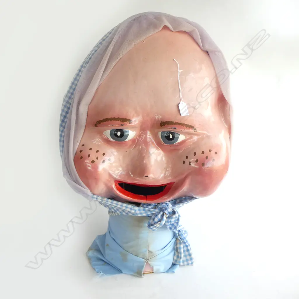 PAINTED PLASTIC BABY MASK H.700mm Image 1++