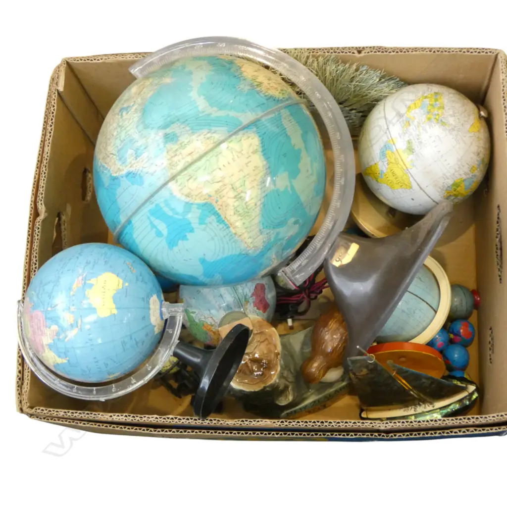 ASST. GLOBES ETC Image 1++