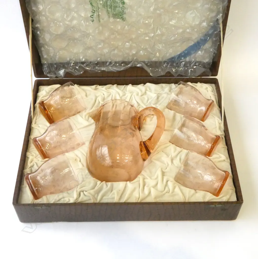CASED ETCHED ROSE GLASS PITCHER SET w. SET 6 GLASSES Image 1++