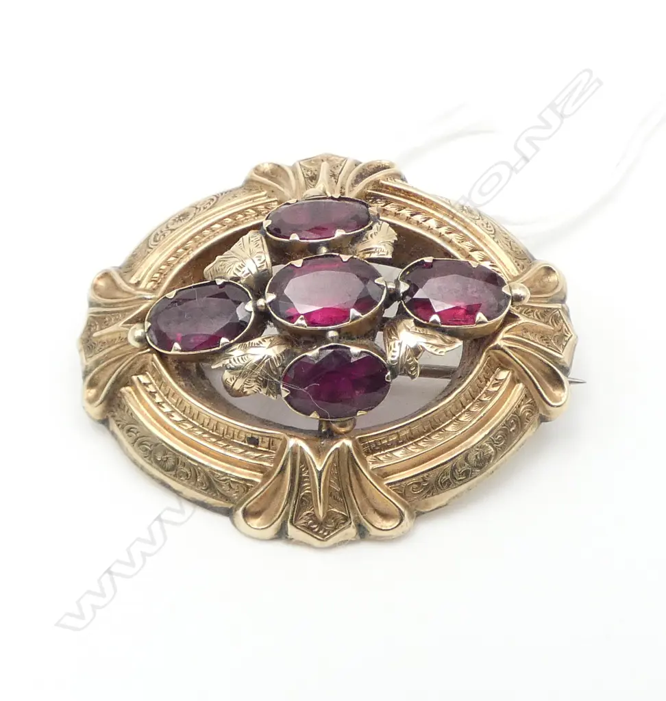 VICTORIAN 9CT GOLD AND ALMANDINE GARNET BROOCH 8.64gms FAULTS Image 1++