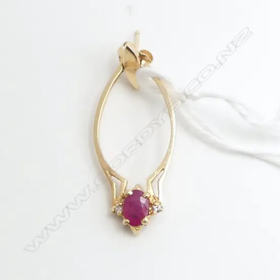 14CT RUBY & DIAMOND DOUBLE SIDED (1/2 ) EARRING, 2.45gms