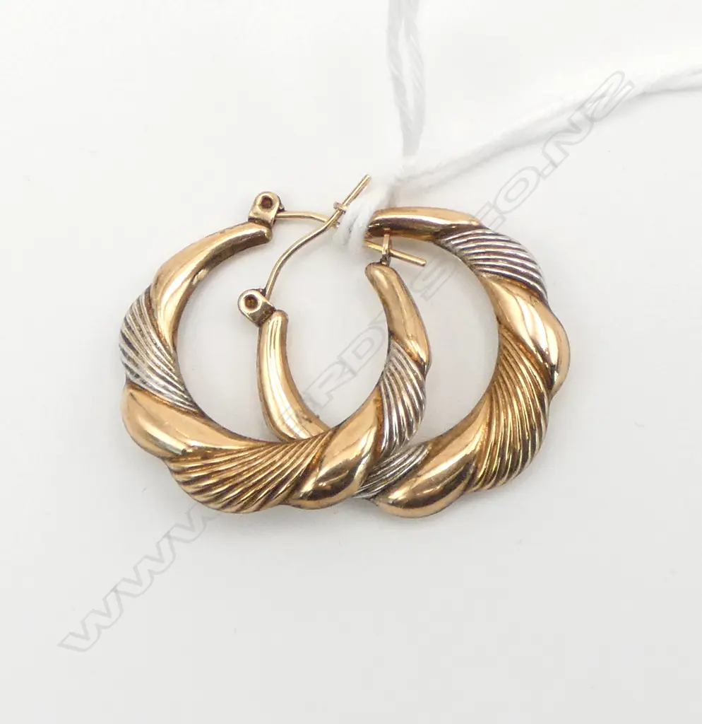 PR GOLD HOOP EARRINGS, 1.35gms Image 1++