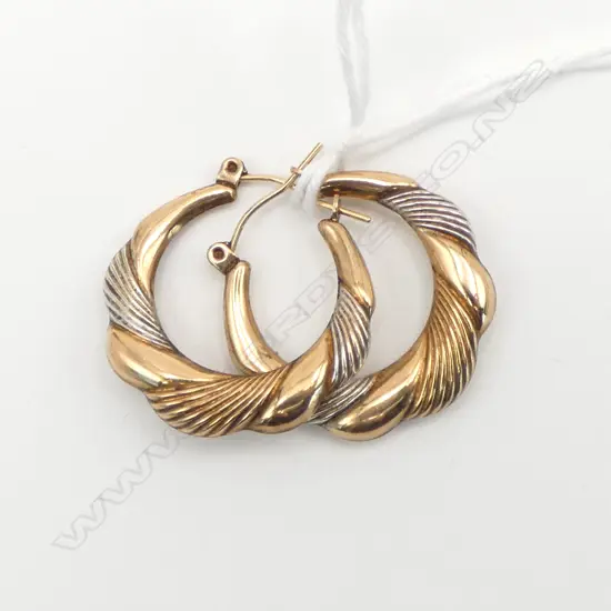 PR GOLD HOOP EARRINGS, 1.35gms