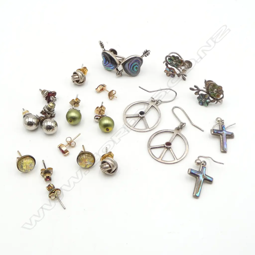 11 PRS EARRINGS, SOME GOLD, MOSTLY STG Image 1++