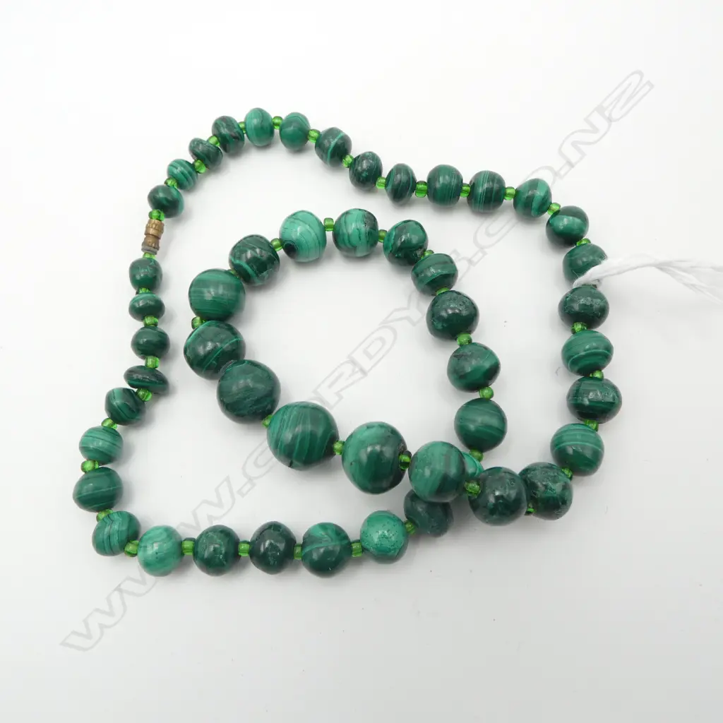MALACHITE BEAD NECKLACE  Image 1++
