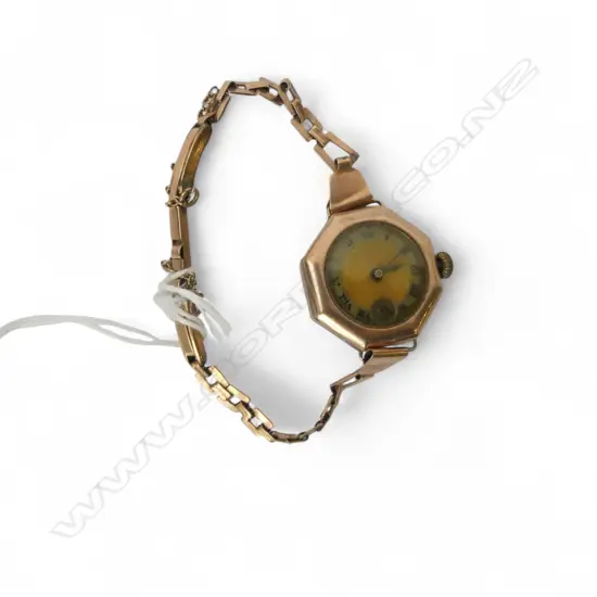 9CT ROSE GOLD VINTAGE WRIST WATCH 18.31gms (including movement)