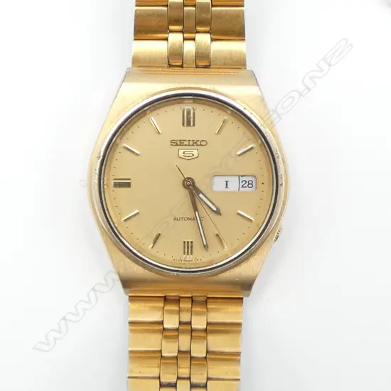 VINTAGE SEIKO 5 GENT'S GILT WRISTWATCH running