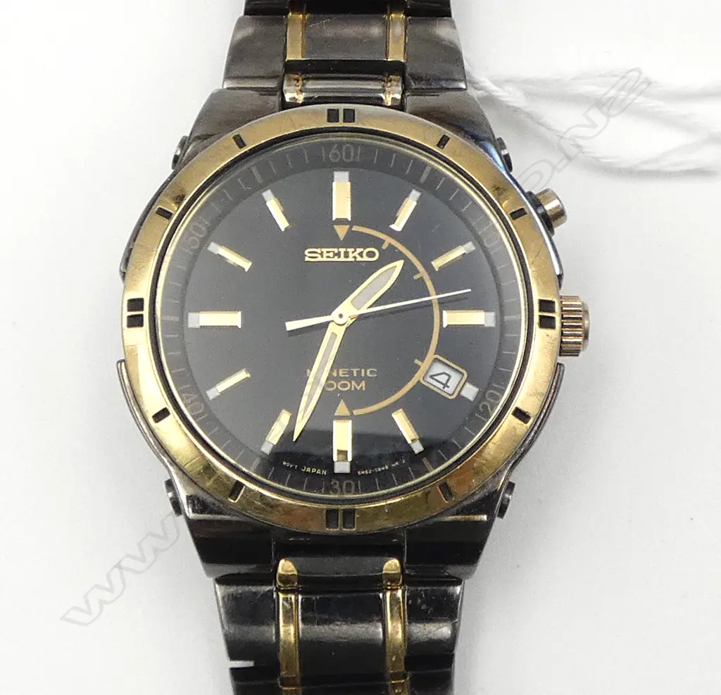 SEIKO KINETIC WRIST WATCH, SOME WEAR, RUNNING  Image 1++