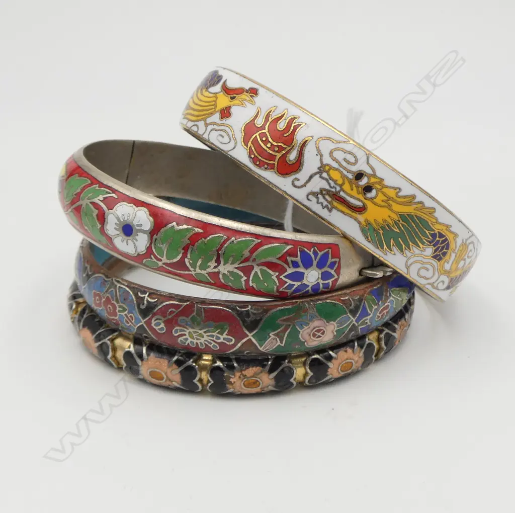 4 CLOISONNE BANGLES Image 1++